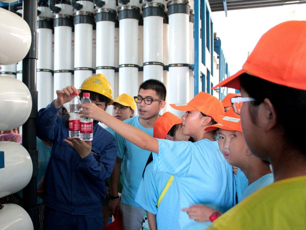 “xj星际1277杯”节能夏令营顺利闭营